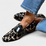 ANNETTE | Loafer med dyreprint