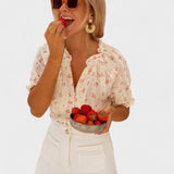 PAULA | Blomsterbluse med sommerlig charme